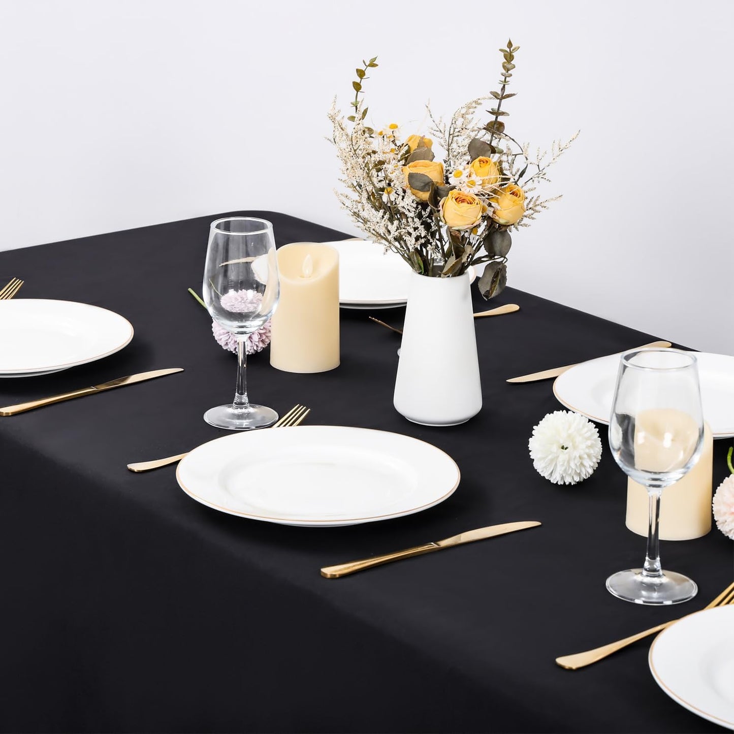 8 Pack Black Tablecloth 60 x 102 Inch Polyester Table Cloth for 6 Foot Rectangle Tables, Wrinkle Resistant Washable Decorative Fabric Table Covers for Wedding Party Banquet Buffet and Camping
