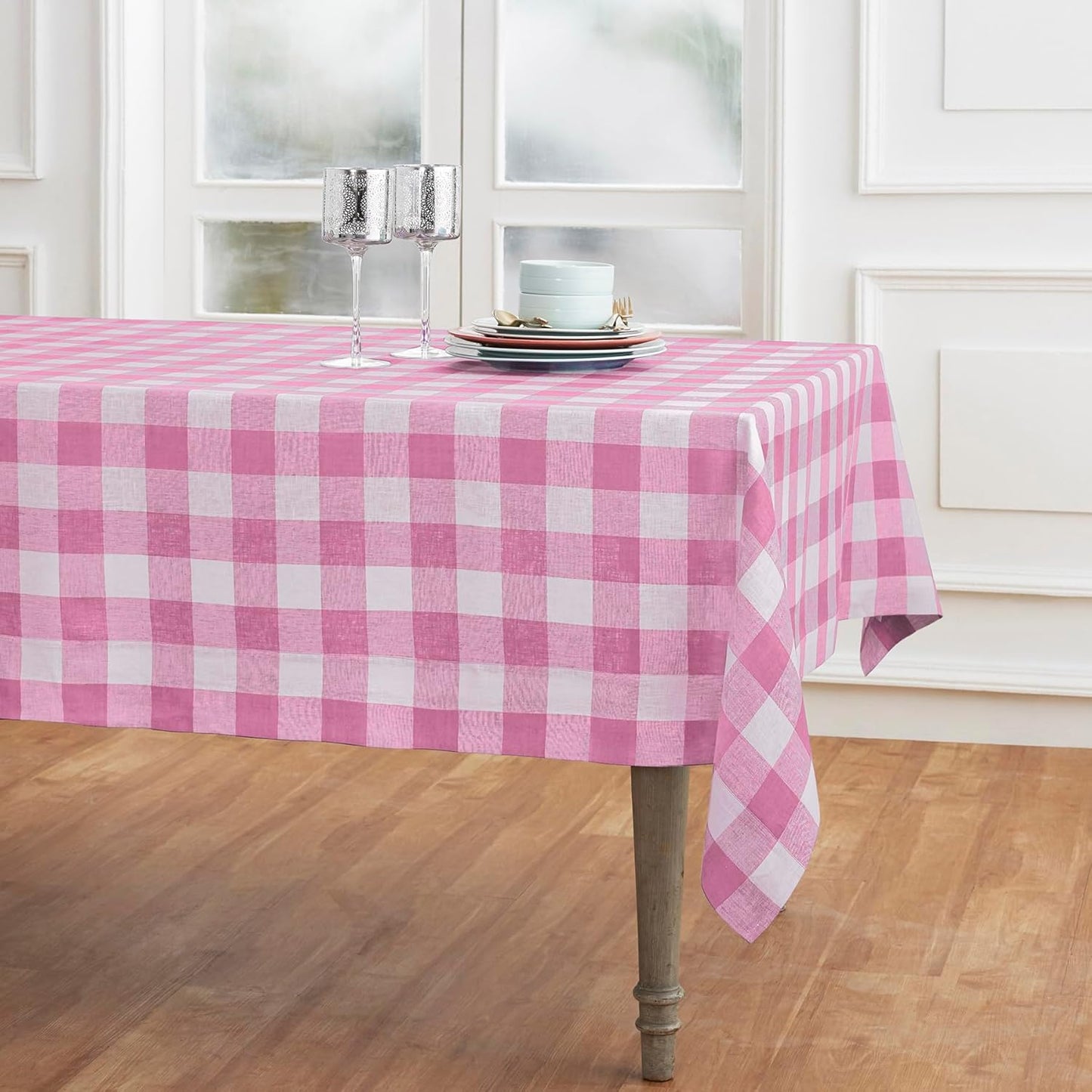 Solino Home Linen Buffalo Plaid Tablecloth 60 x 90 Inch - 100% Pure Linen Natural and White Checkered Table Cloth for Rectangle Tables - Machine Washable Tablecloth for Fall, Autumn, Thanksgiving
