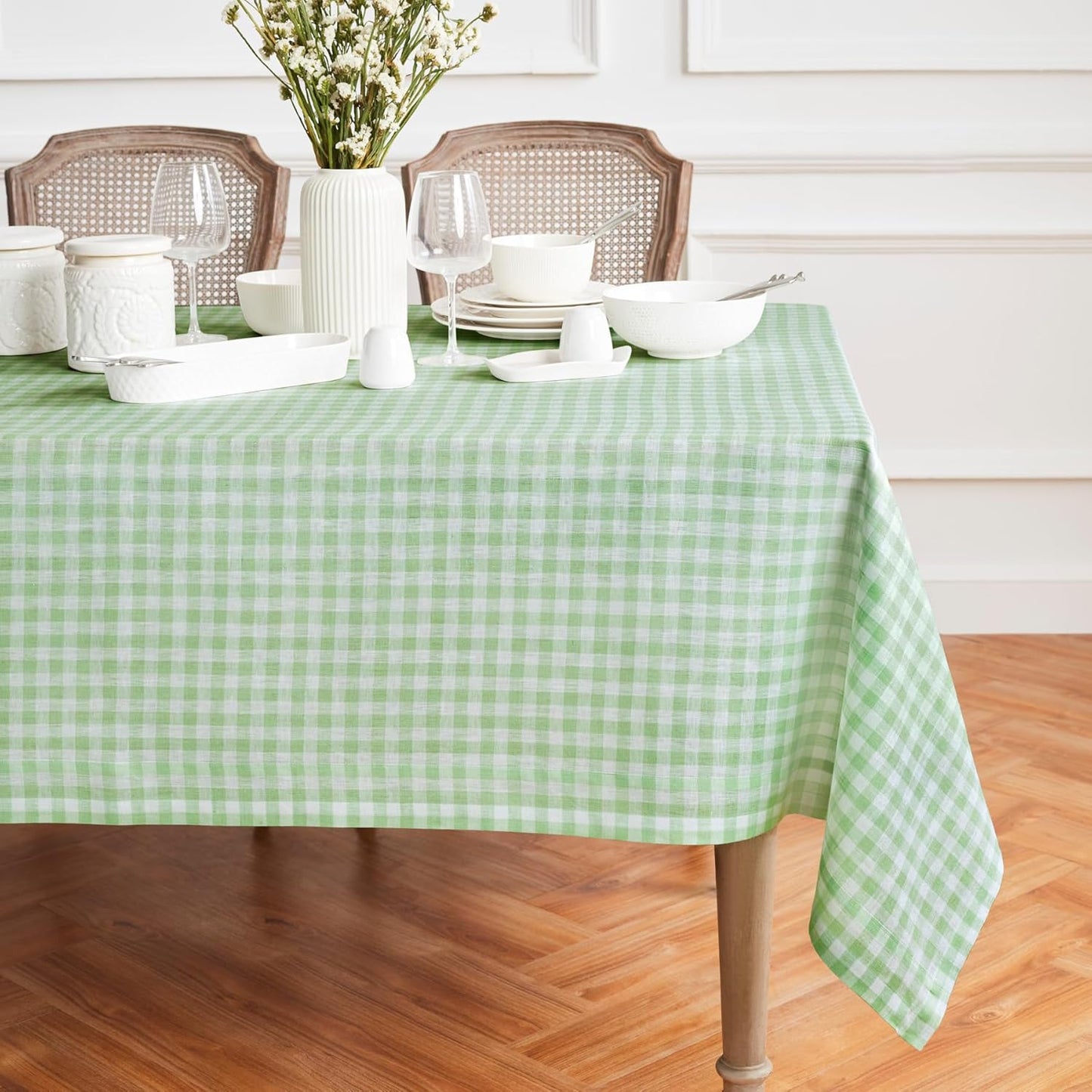 Solino Home Linen Tablecloth 60 x 108 Inch - 100% Pure Linen Gingham Checkered Natural Tablecloth for Rectangular Tables - Machine Washable Table Cloth for Fall, Autumn, Thanksgiving